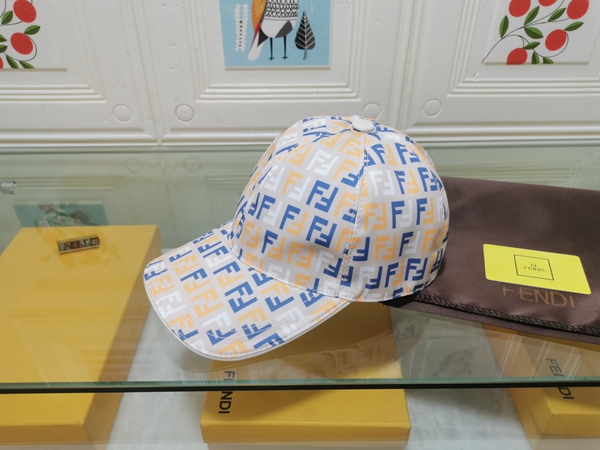 ブランド帽子正面デザイン